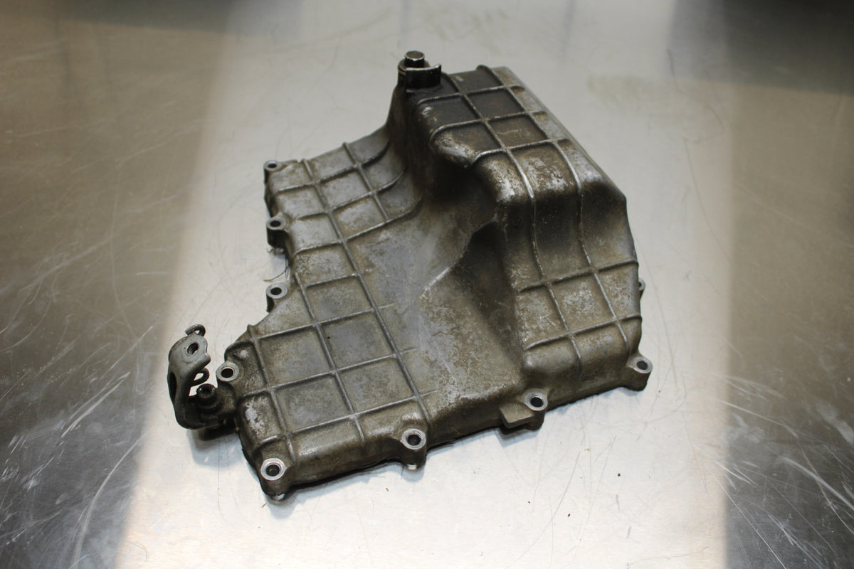 02-03 HONDA CBR900RR 954 ENGINE MOTOR BOTTOM OIL PAN COVER BB497