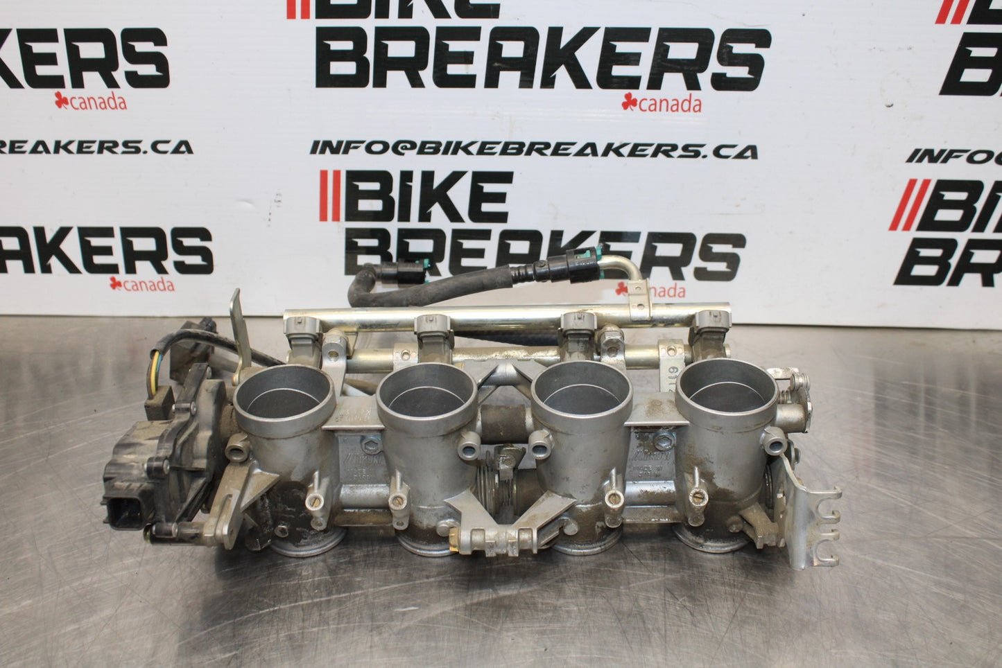 06-07 SUZUKI GSXR 600 MAIN FUEL INJECTORS / THROTTLE BODIES BB178