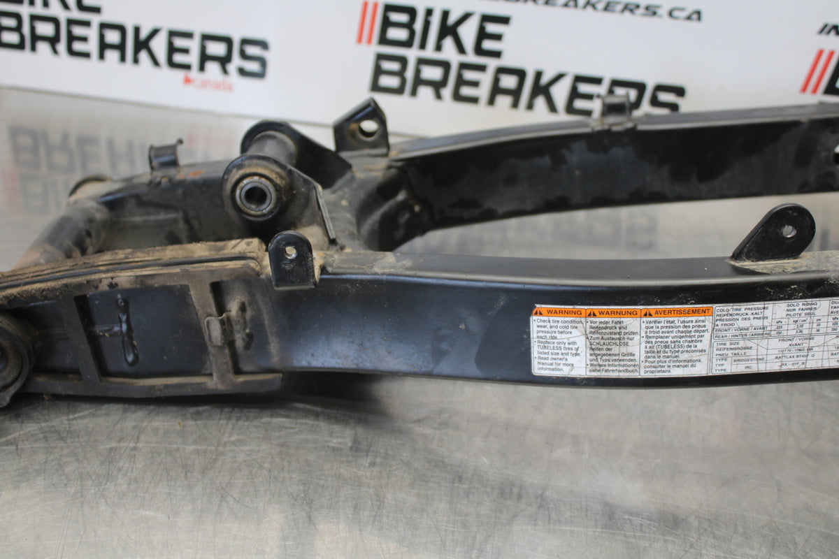 04-09 SUZUKI GS500F REAR SWINGARM BACK SUSPENSION SWING ARM BB165