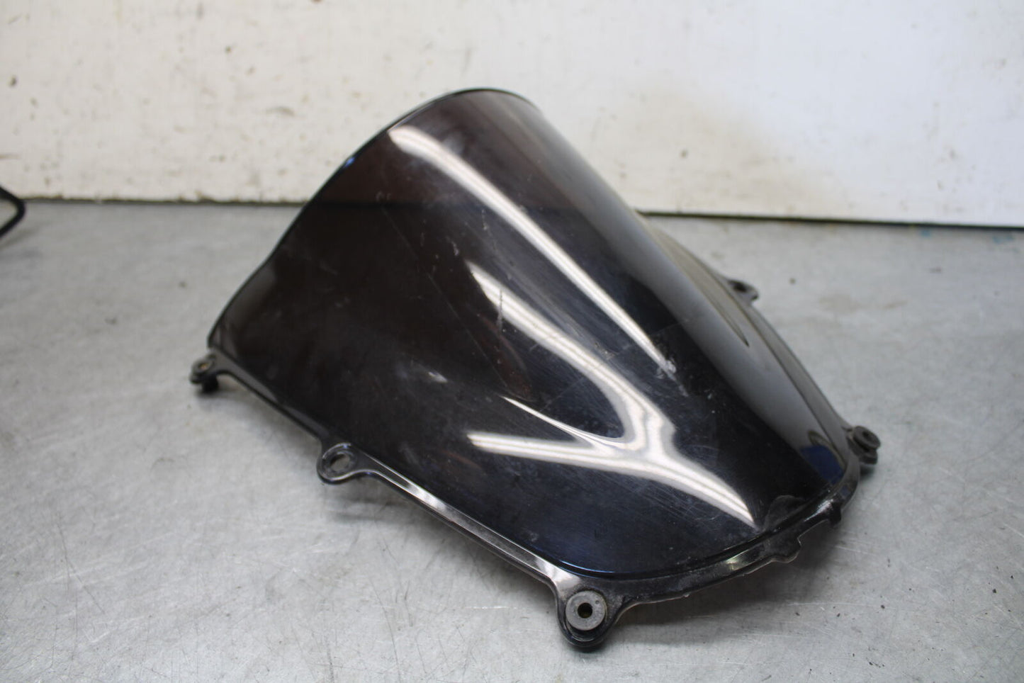 05-06 HONDA CBR600RR FRONT WINDSHIELD WINDSCREEN   BB689