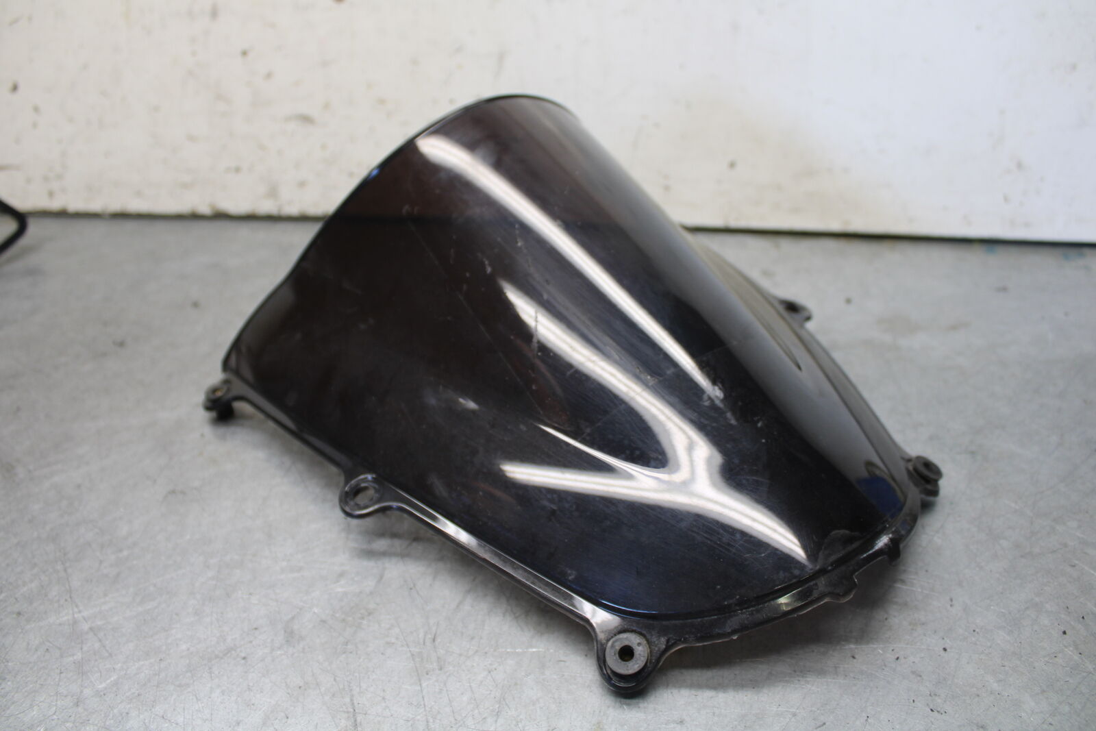 05-06 HONDA CBR600RR FRONT WINDSHIELD WINDSCREEN   BB689