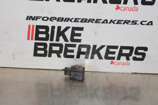 03-08 HONDA VTX1300C TURN SIGNAL BLINKER RELAY FLASHER SWITCH BB868