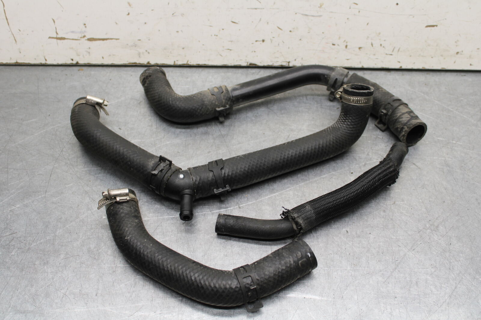 16 KAWASAKI NINJA ZX10R RADIATOR HOSES ENGINE COOLANT WATER  HOSE KIT SET BB650