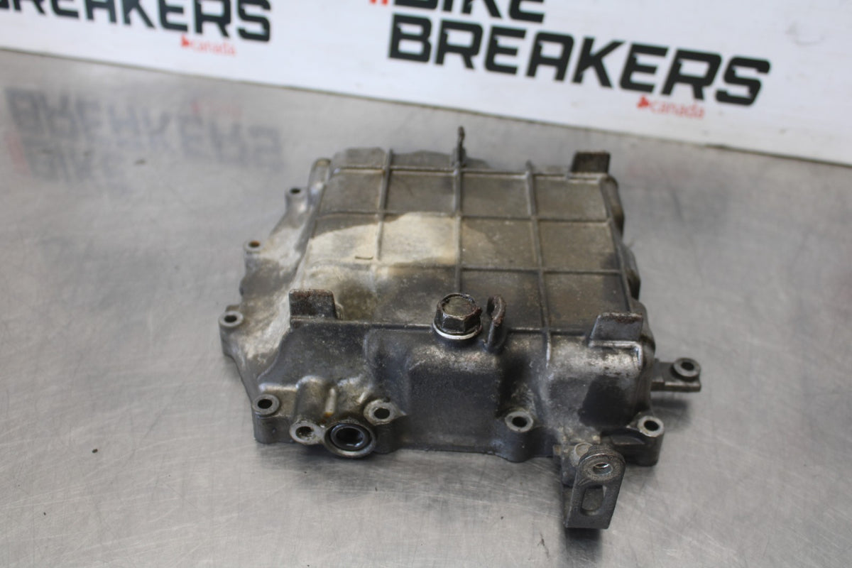 06-07 HONDA INTERCEPTOR 800 VFR800 ENGINE MOTOR BOTTOM OIL PAN COVER BB917