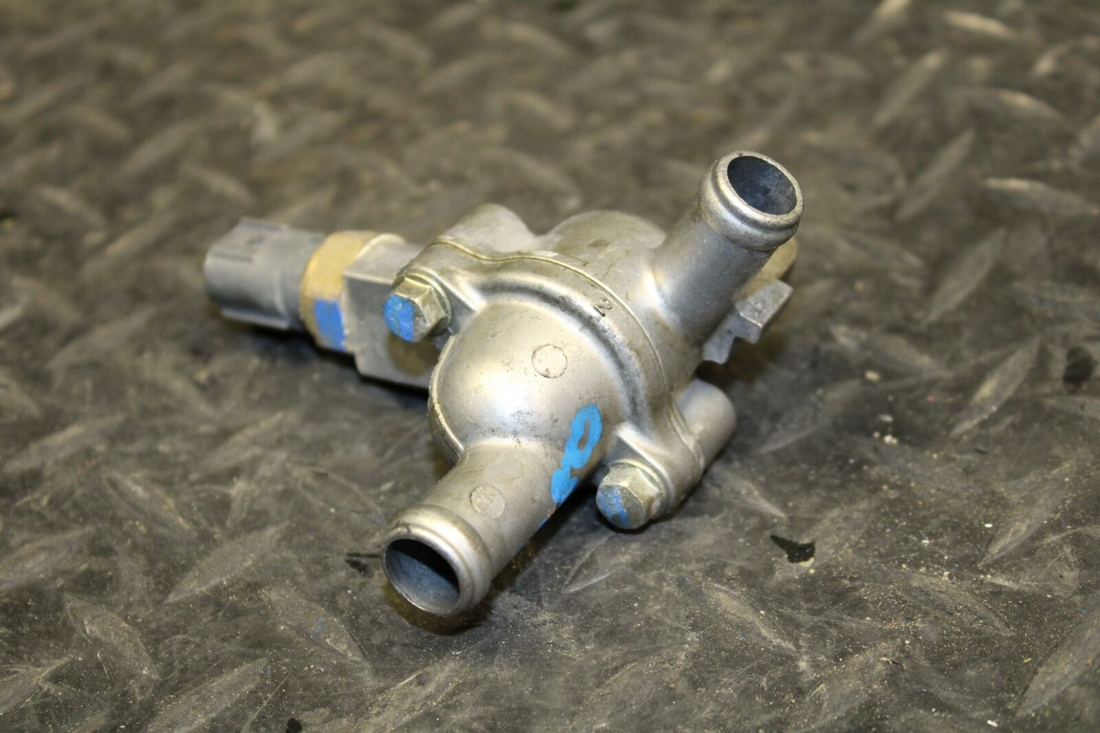 08 HONDA CBR125R THERMOSTAT HOUSING BB180