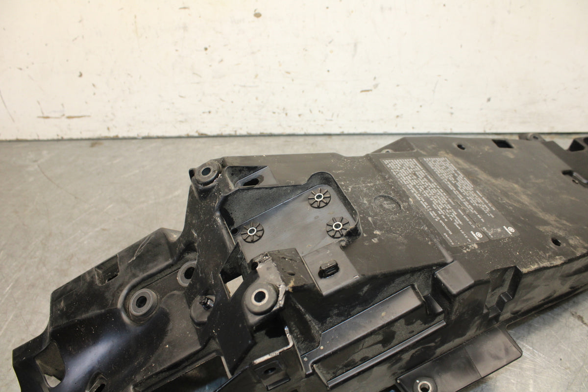 22-24 YAMAHA XSR900 REAR BACK TAIL UNDERTAIL BATTERY TRAY PLASTIC BB683