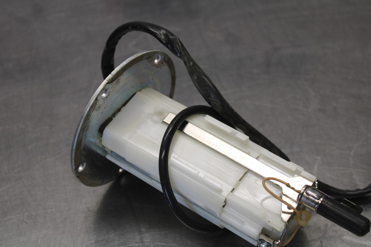 07-08 KAWASAKI NINJA ZX6R FUEL PUMP GAS PETROL SENDER UNIT BB896