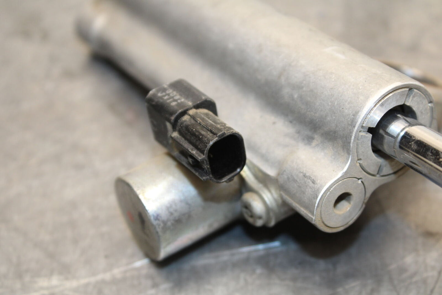 08-10 SUZUKI GSXR 600 STEERING DAMPER STABILIZER  BB721