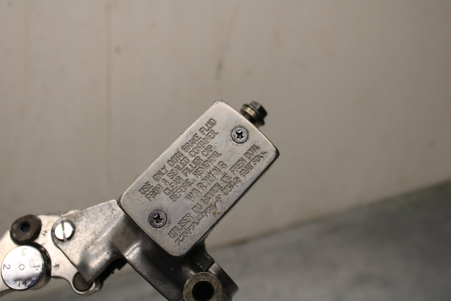00 SUZUKI INTRUDER 1500 VL1500 CLUTCH MASTER CYLINDER BB761