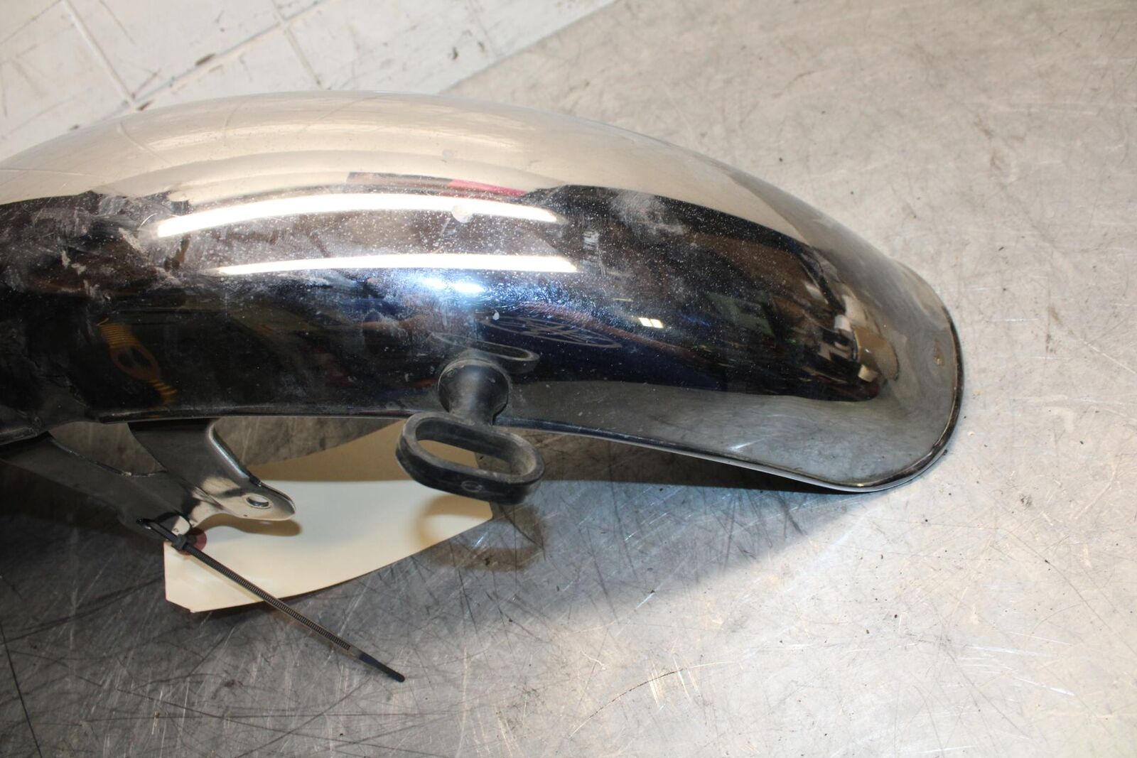 82-83 SUZUKI GS1100GL FRONT WHEEL FENDER BB30