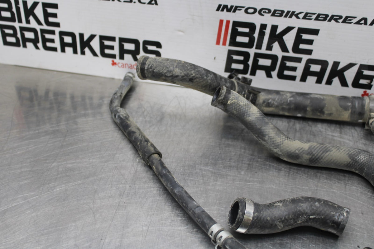 15 SUZUKI BOULEVARD C50 RADIATOR HOSES ENGINE COOLANT WATER PIPES HOSES BB775