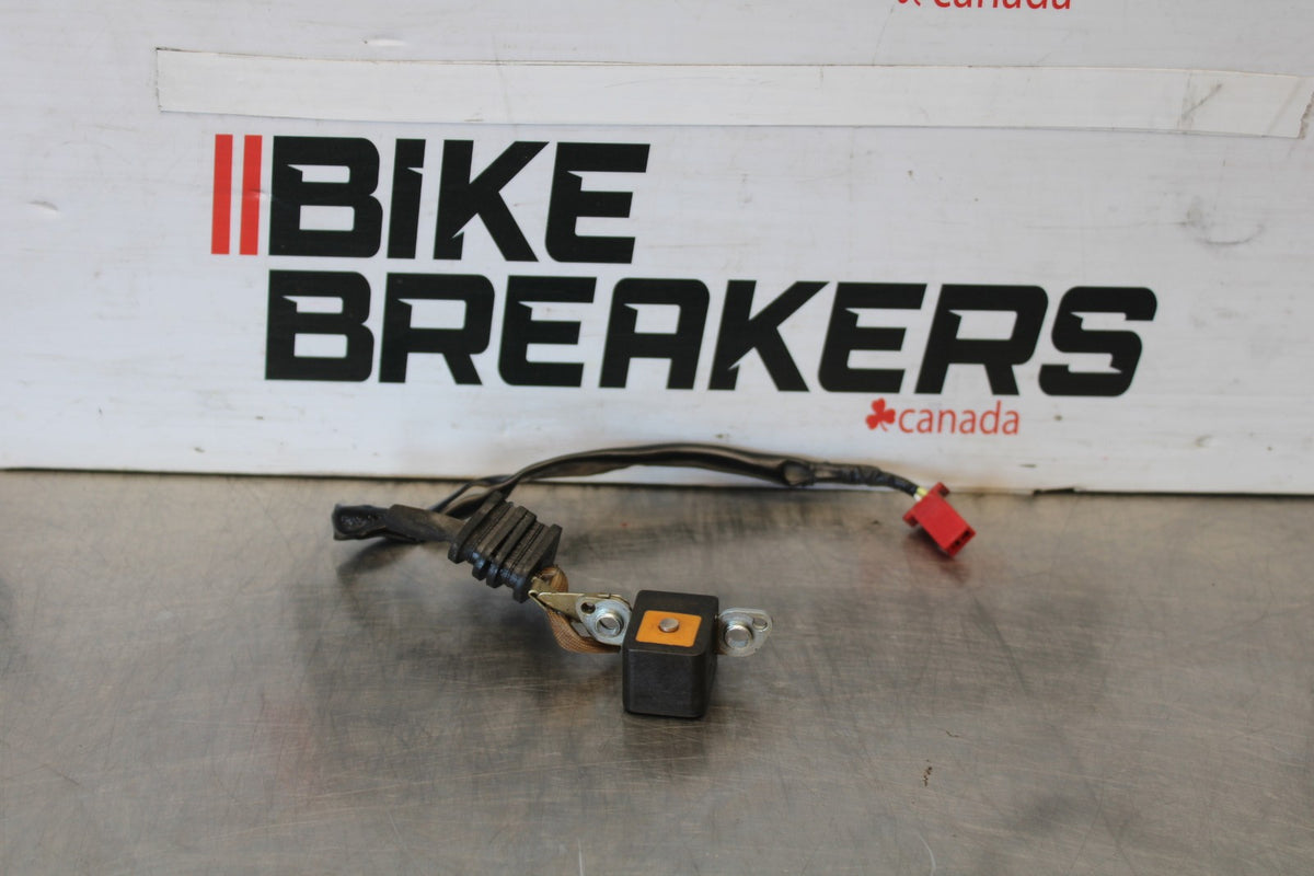 06-07 HONDA INTERCEPTOR 800 VFR800 ENGINE MOTOR COIL PICKUP PULSE SENSOR BB917