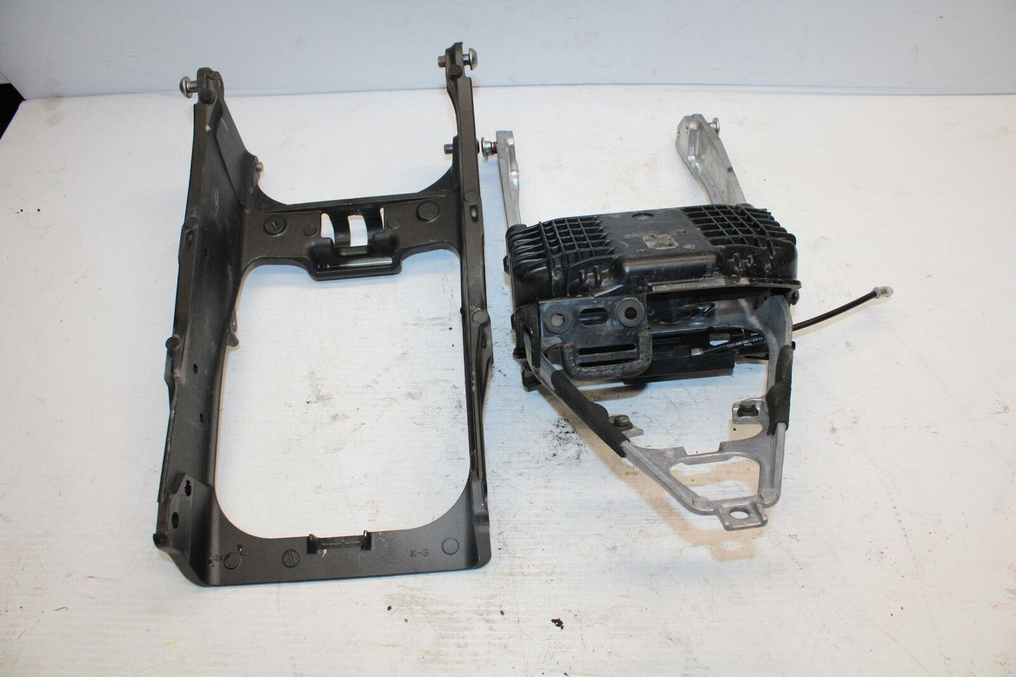 13-18 KAWASAKI NINJA ZX6R REAR BACK TAIL SUBFRAME SUB FRAME 32160-0398 BB240