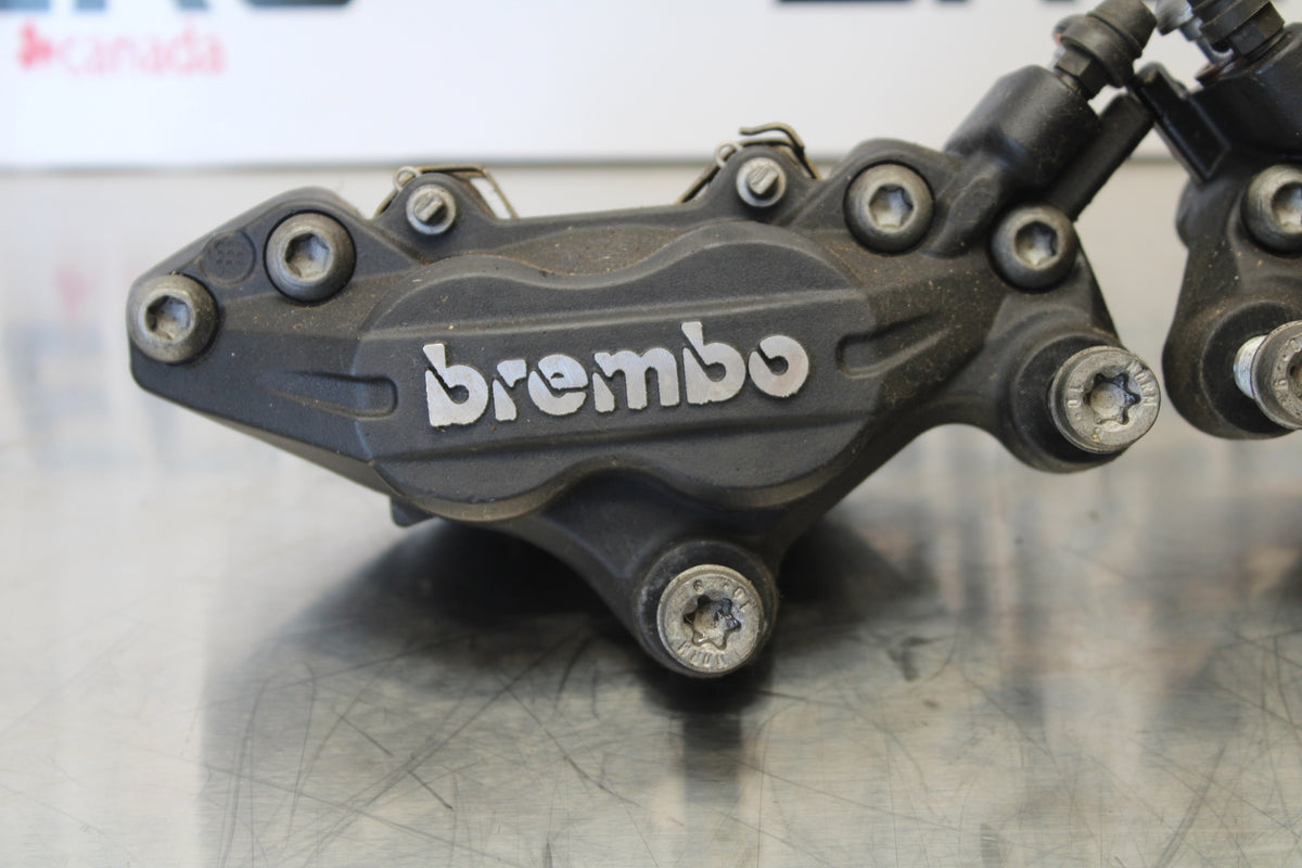 06-12 BMW F800ST RIGHT LEFT FRONT BRAKE CALIPER SET PAIR CALIPERS BB144