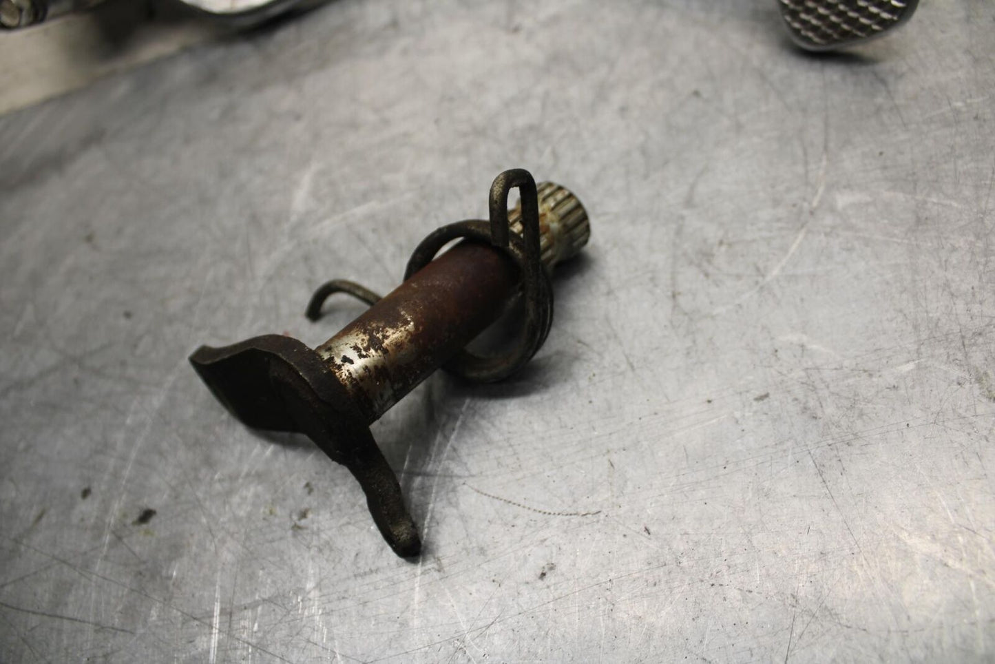 1981 Suzuki GS850G RIGHT REARSET BRAKE FOOT PEDAL BB37