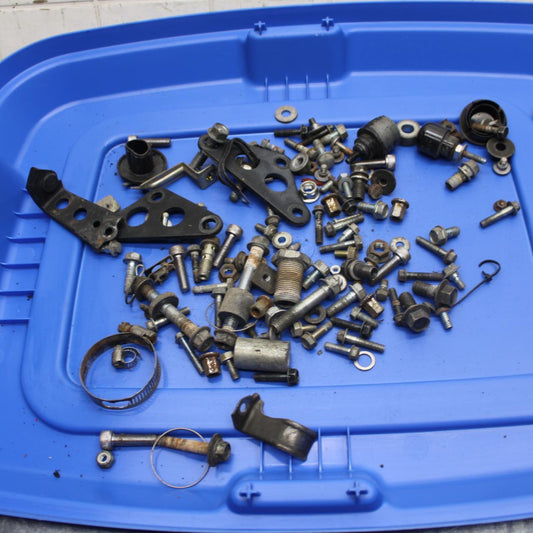 1992 Honda CBR600F2 LEFTOVER MOUNTING BOLTS HARDWARE MOTOR SCREWS BB40