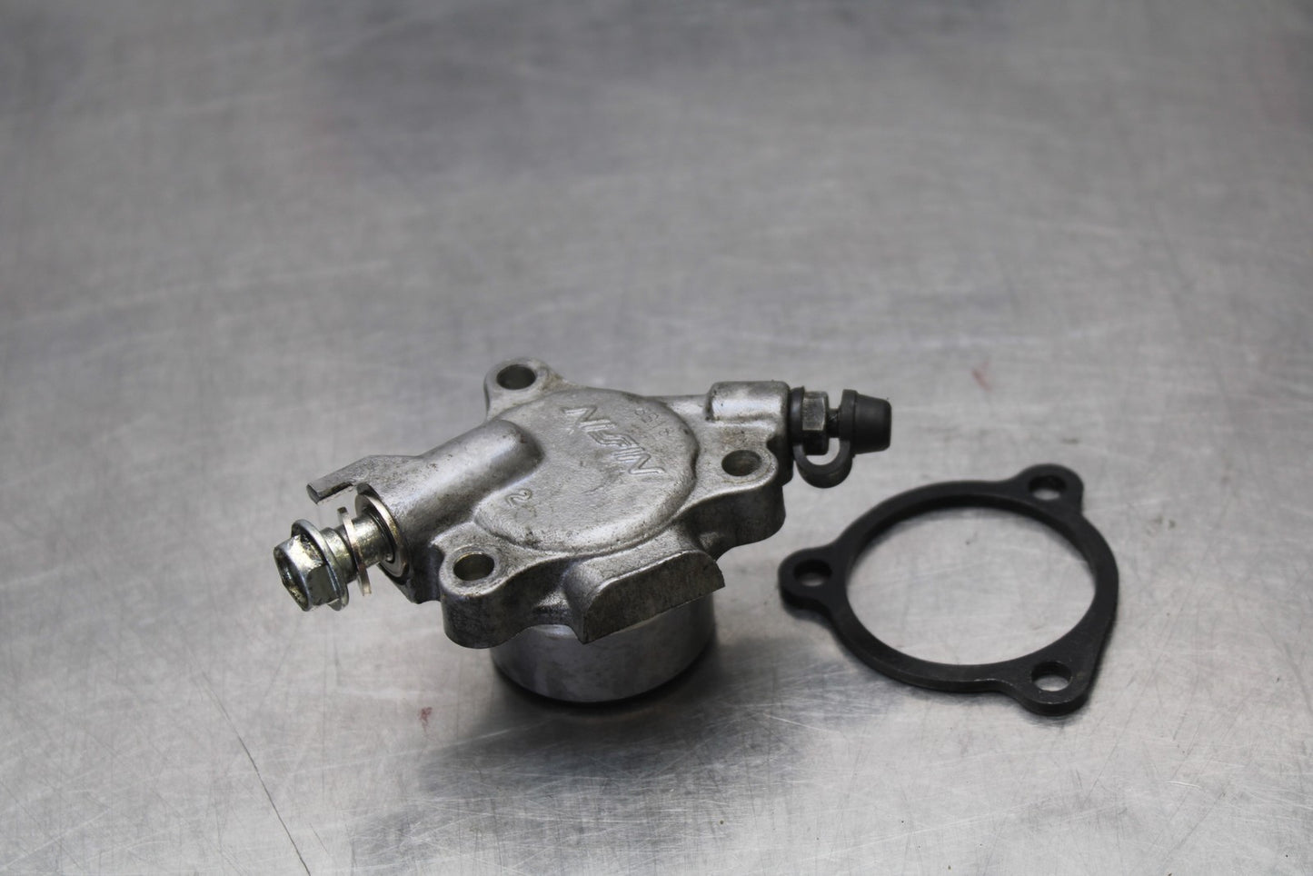 03-08 KAWASAKI VULCAN 1600 CLUTCH SLAVE PISTON CYLINDER BB196