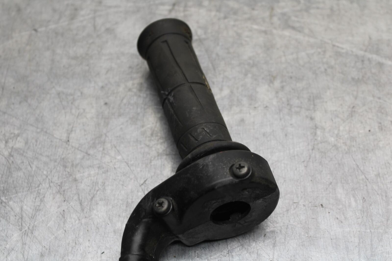 09-12 KAWASAKI NINJA ZX6R ZX600R RIGHT THROTTLE GRIP 46019-0020 BB617