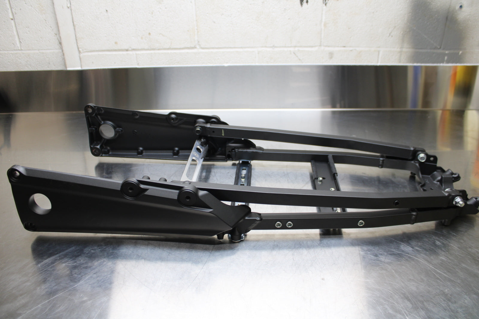 23-24 KAWASAKI NINJA ZX14R NEW!! REAR SUBFRAME BACK SUB FRAME BB141