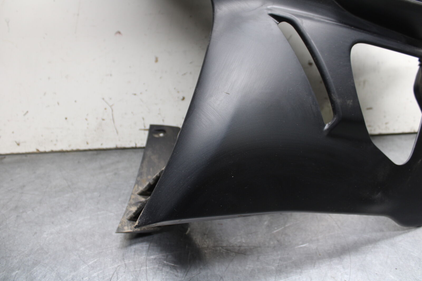 19-24 YAMAHA R3 LEFT LOWER MID UPPER SIDE FAIRING COWL BB736