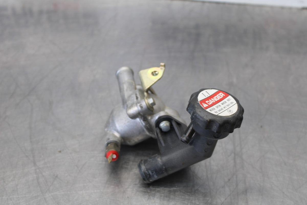 03 HONDA SHADOW SPIRIT 750 VT750DC THERMOSTAT W HOUSING ASSEMBLY BB907