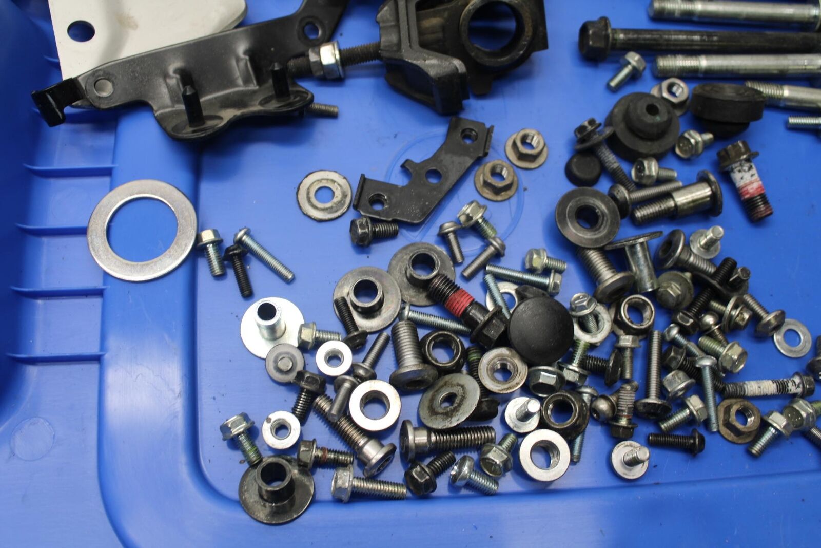 12-17 KAWASAKI ER-6N Z650 MISCELLANEOUS MOUNTING BOLTS HARDWARE SCREWS BB607