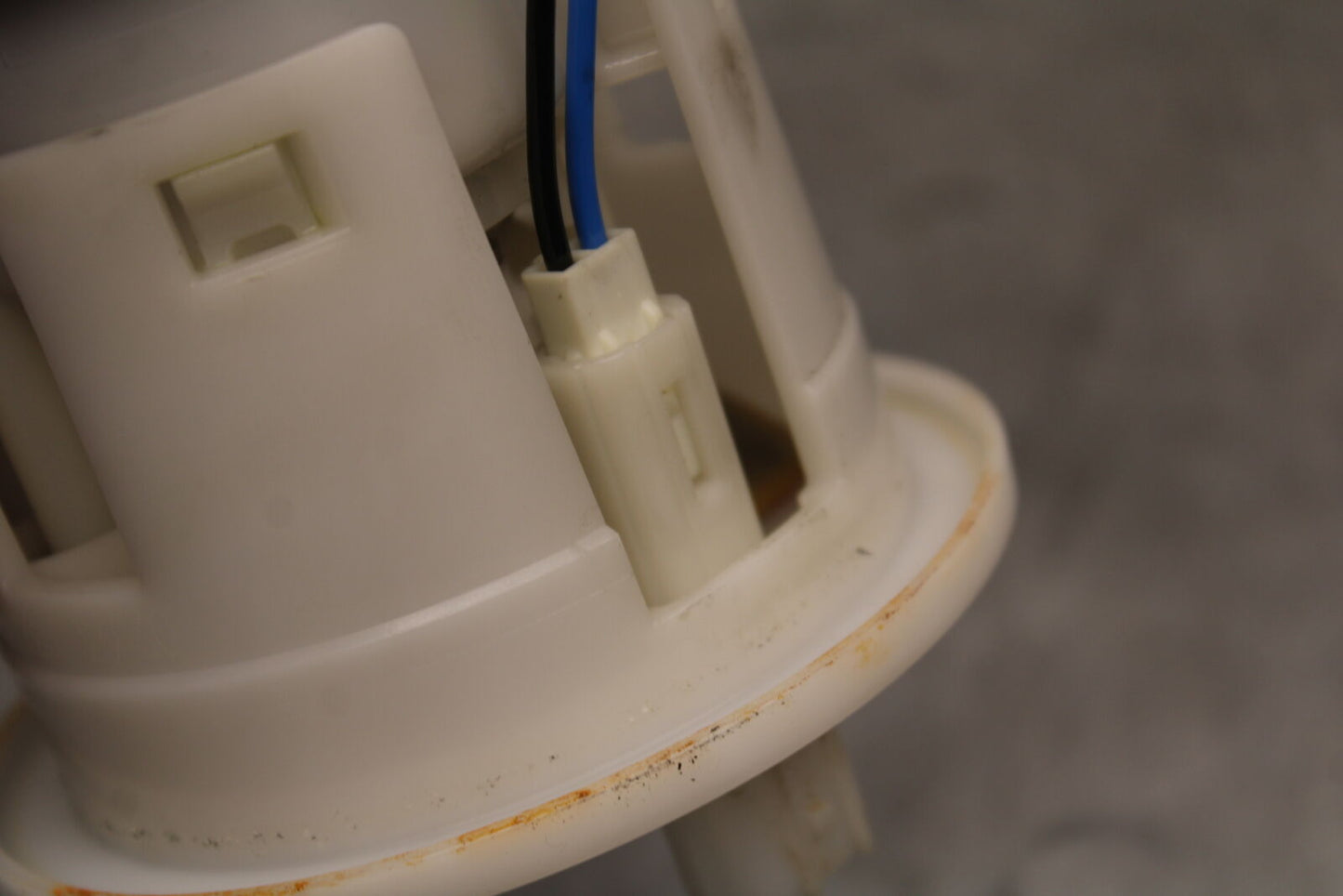 07-12 HONDA CBR600RR FUEL PUMP GAS PETROL SENDER UNIT 16700-MFJ-D02 BB672