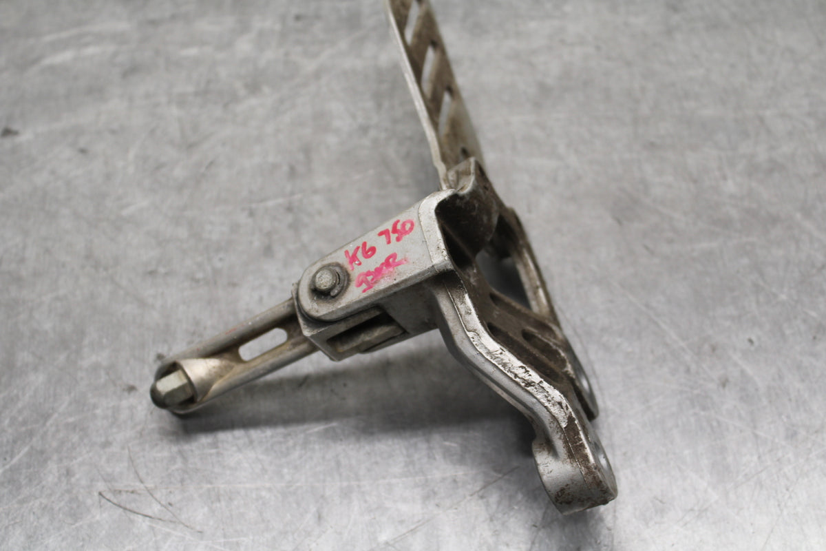 06-07 SUZUKI GSXR750 LEFT REARSET REAR SET DRIVER FOOT PEG REST STOP BB132
