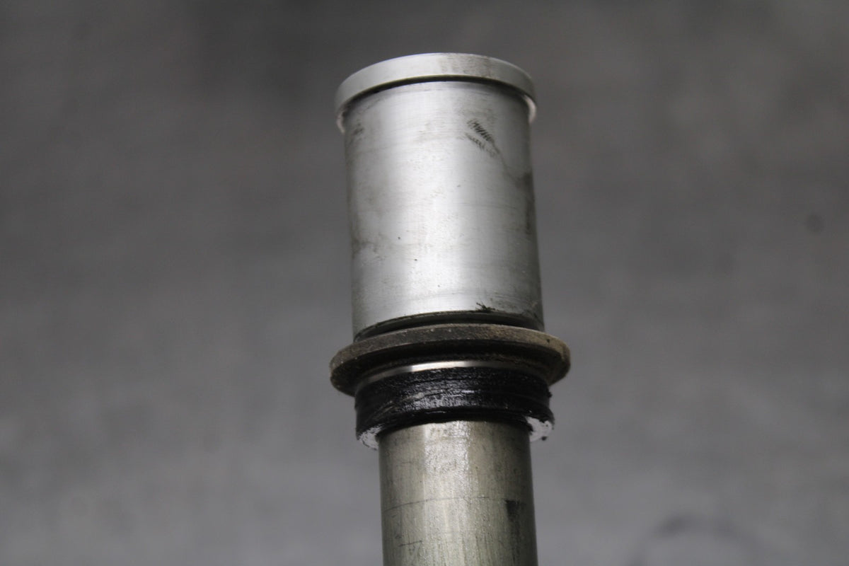 07-08 KAWASAKI NINJA ZX6R FRONT WHEEL RIM AXLE PIVOT BOLT BB937