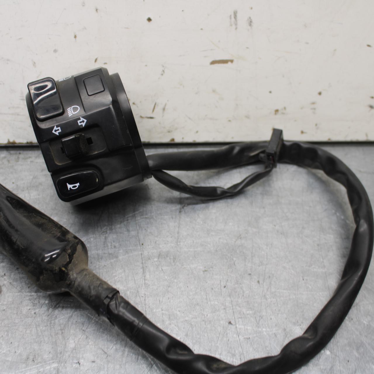 15-16 KAWASAKI EX300 LEFT CLIP ON HANDLE HORN SIGNALS SWITCH  BB635