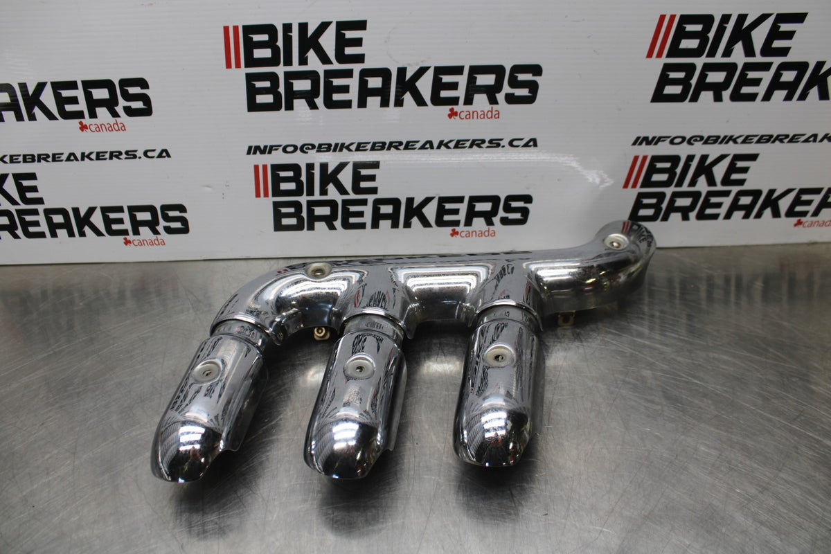 05 TRIUMPH ROCKET III EXHAUST HEADER HEAT SHIELD COVER GUARD BB186