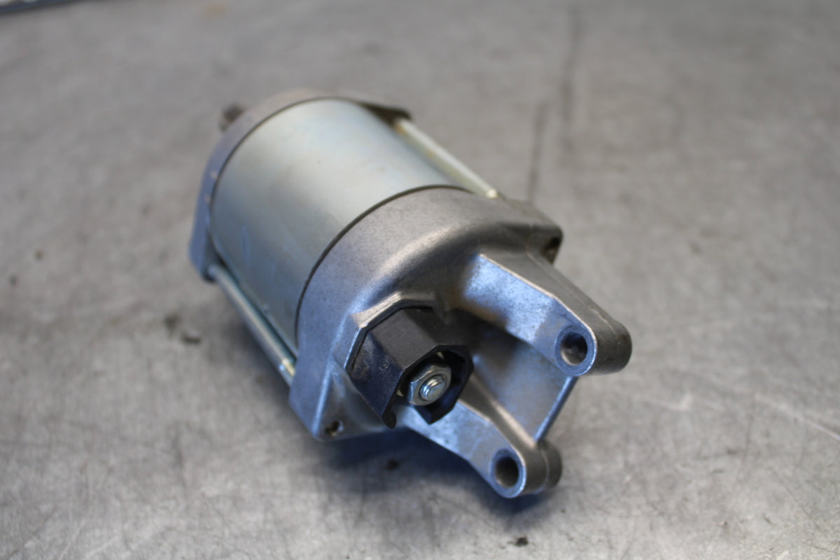 11-24 SUZUKI GSXR750 ENGINE STARTING STARTER MOTOR -DC 12V BB687