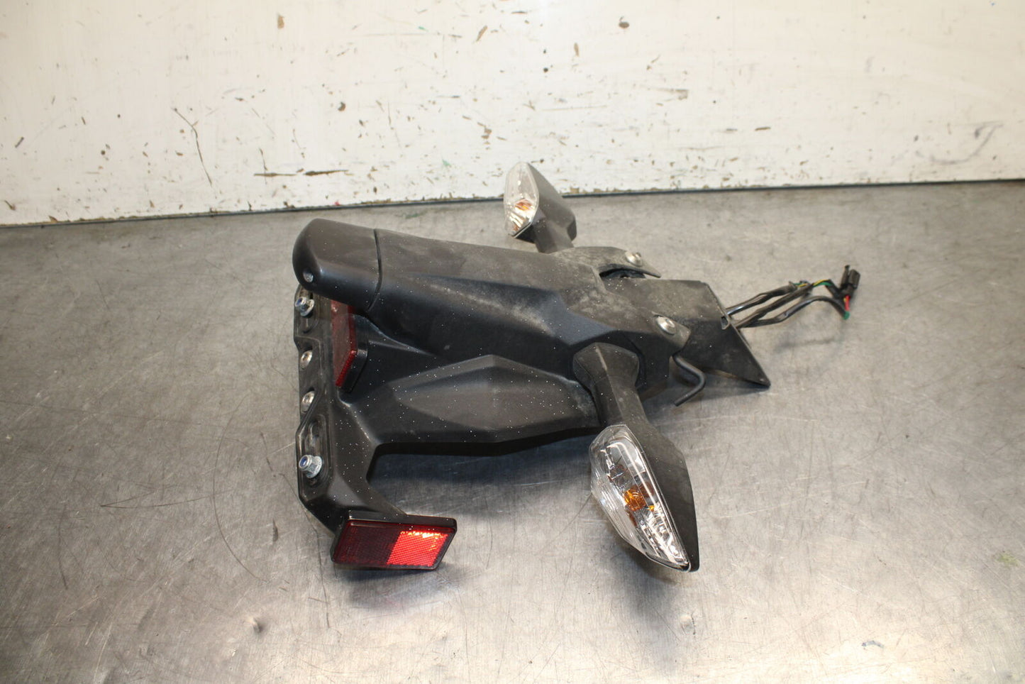 18-23 KAWASAKI NINJA 400 EX400 ABS REAR BACK FENDER MUD GUARD BB747