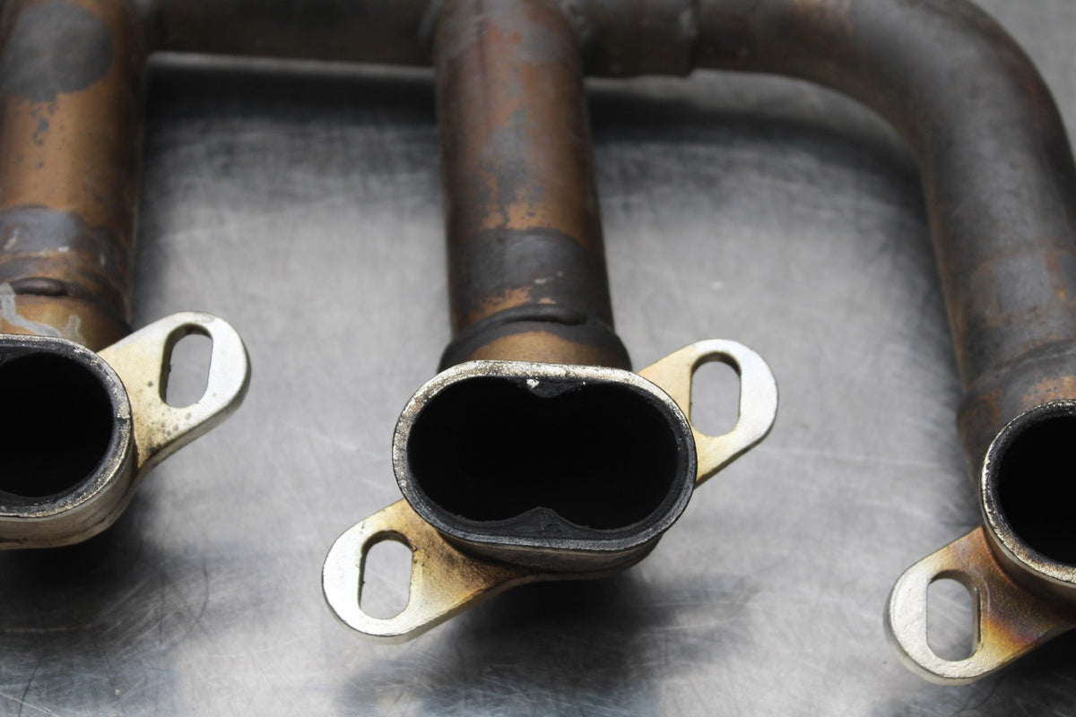 05 TRIUMPH ROCKET III EXHAUST HEADERS PIPES BB186