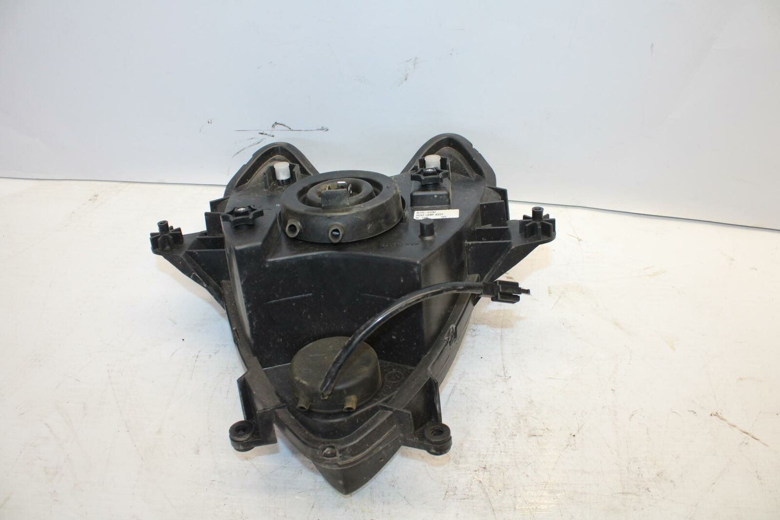 04-09 SUZUKI GS500F FRONT HEADLIGHT HEAD LIGHT LAMP 35100-01DB0-999 BB261