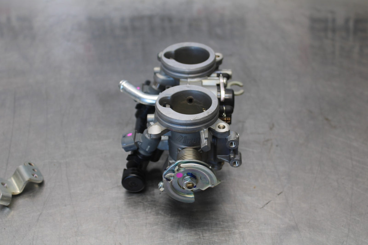 18-23 KAWASAKI NINJA 400 EX400 ABS MAIN FUEL INJECTORS / THROTTLE BODIES BB192