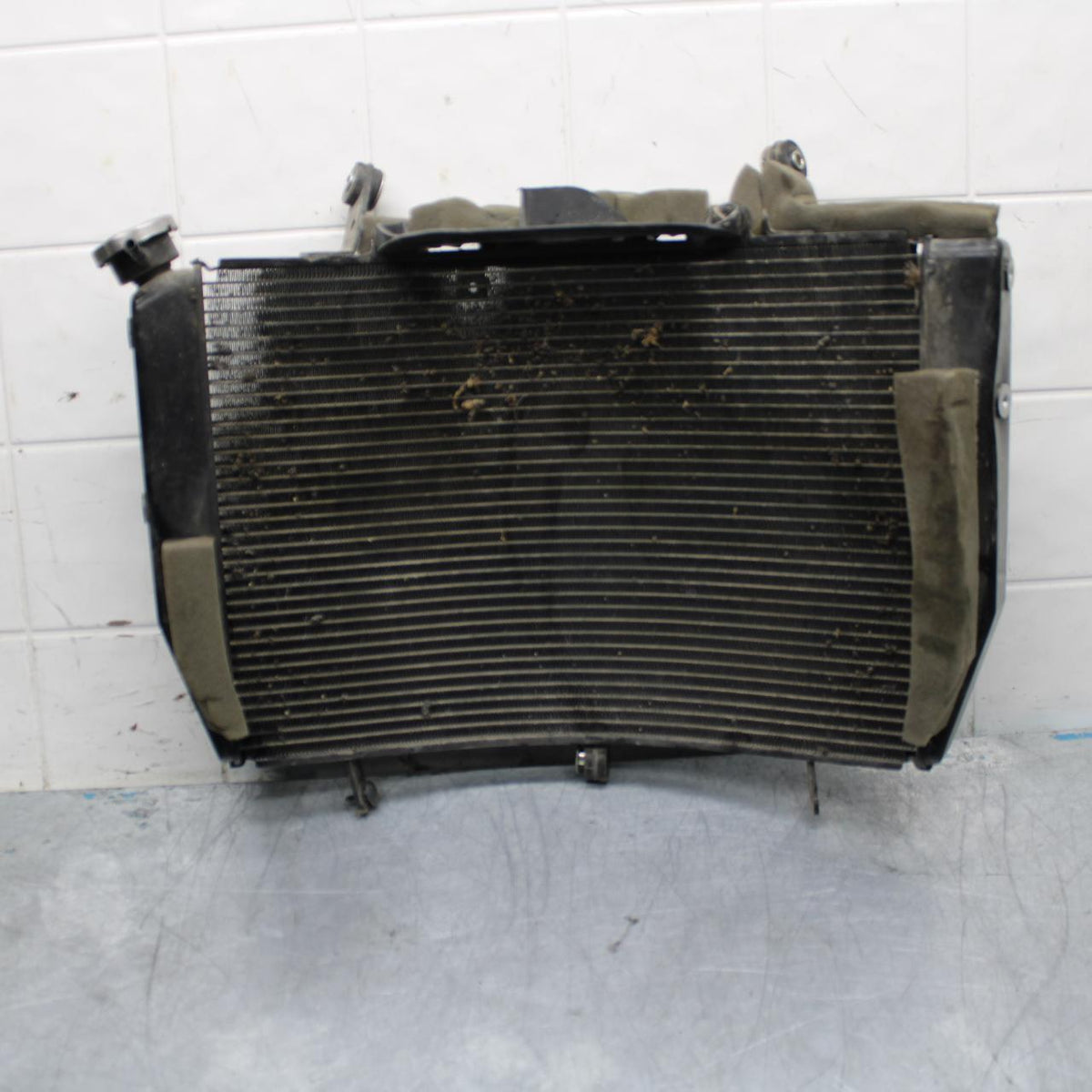 08-16 YAMAHA YZF R6 ENGINE RADIATOR MOTOR COOLER COOLING RADIATER BB451