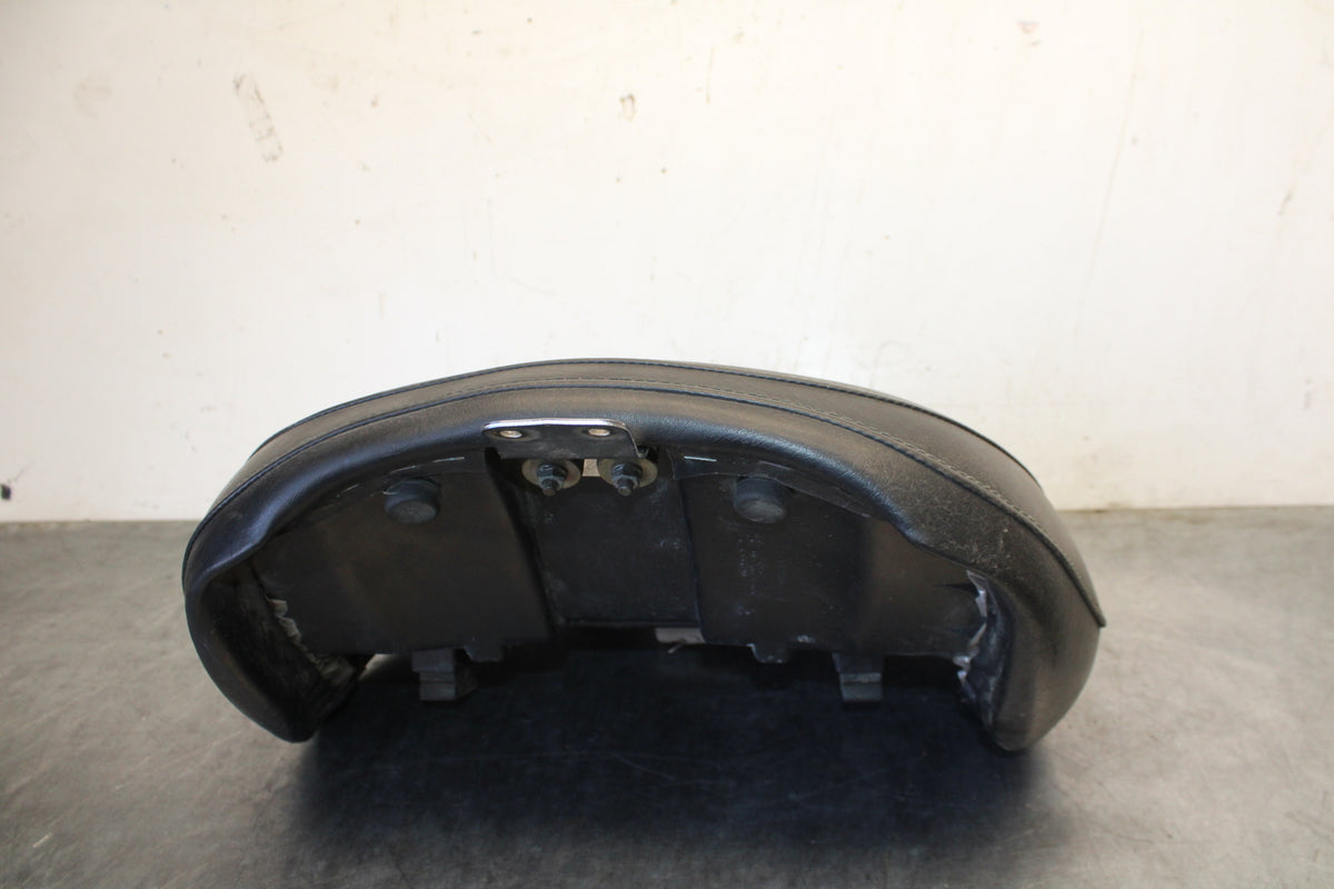 04 SUZUKI INTRUDER 800 FRONT DRIVERS SEAT BB758