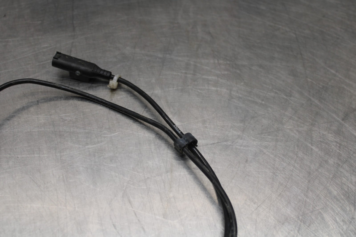 19 MOTO GUZZI V7 III FRONT ABS BRAKE SENSOR BB831