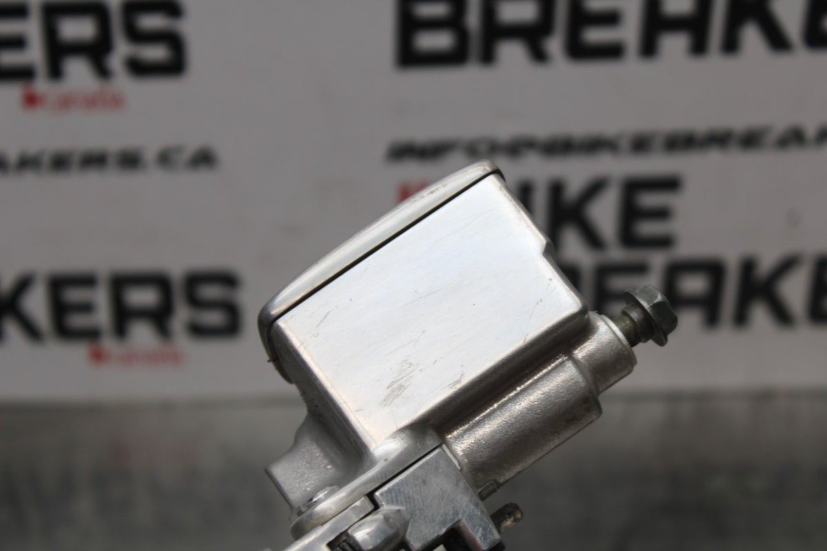 06 KAWASAKI VULCAN 900 FRONT BRAKE MASTER CYLINDER BB799