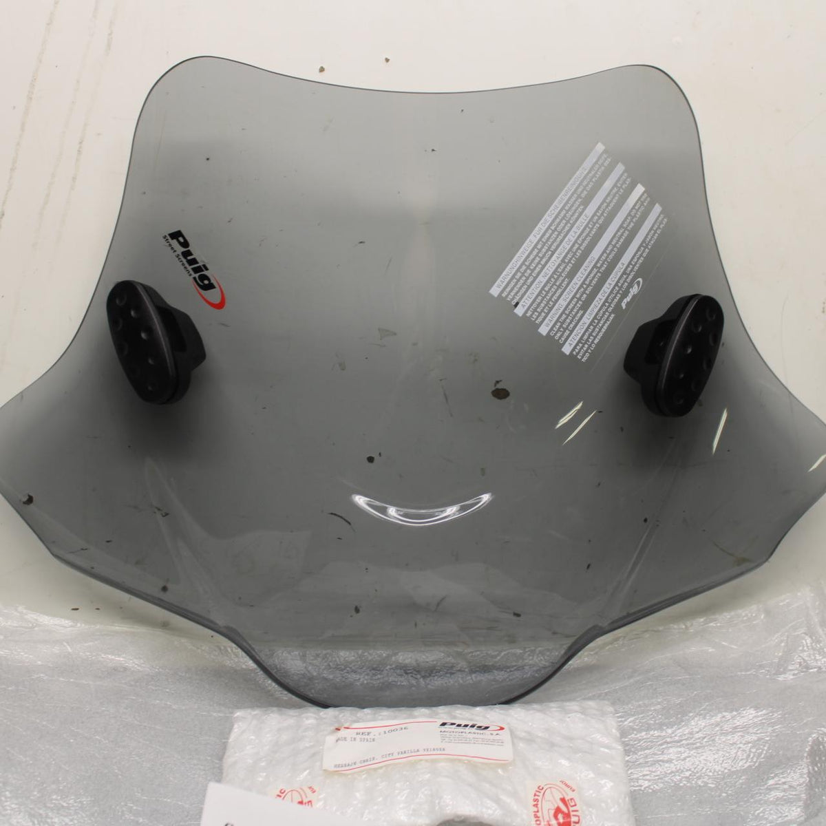 2004 Derbi GP1 NEW OLD STOCK WINDSHIELD WIND SCREEN SHIELD