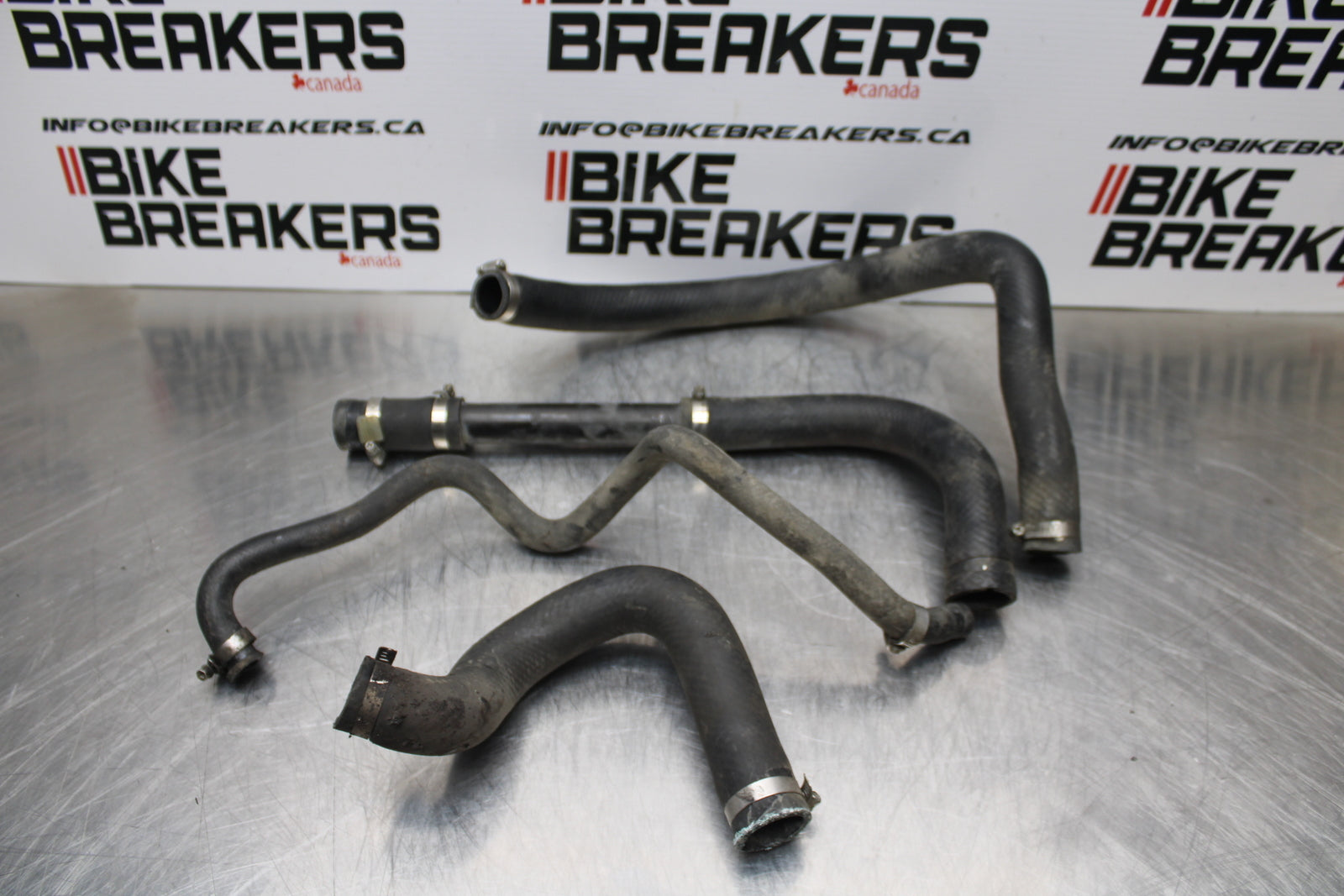 04-05 KAWASAKI NINJA ZX10R RADIATOR HOSES ENGINE COOLANT WATER PIPES BB163