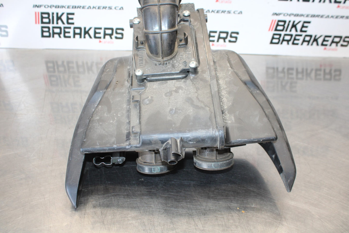 22-25 YAMAHA YZF R7 AIRBOX AIR INTAKE FILTER BOX BB176
