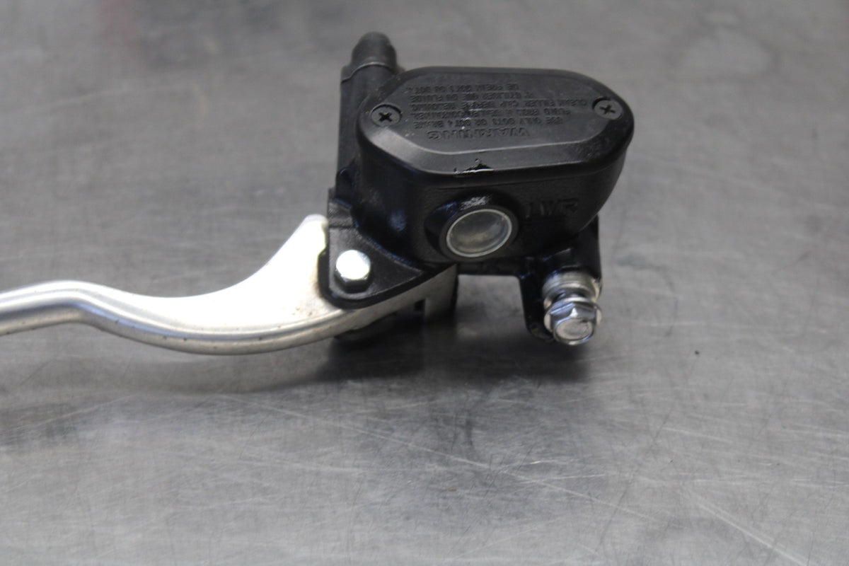 24-25 KAWASAKI NINJA 500 EX500J ABS FRONT BRAKE MASTER CYLINDER w/ LEVER BB934