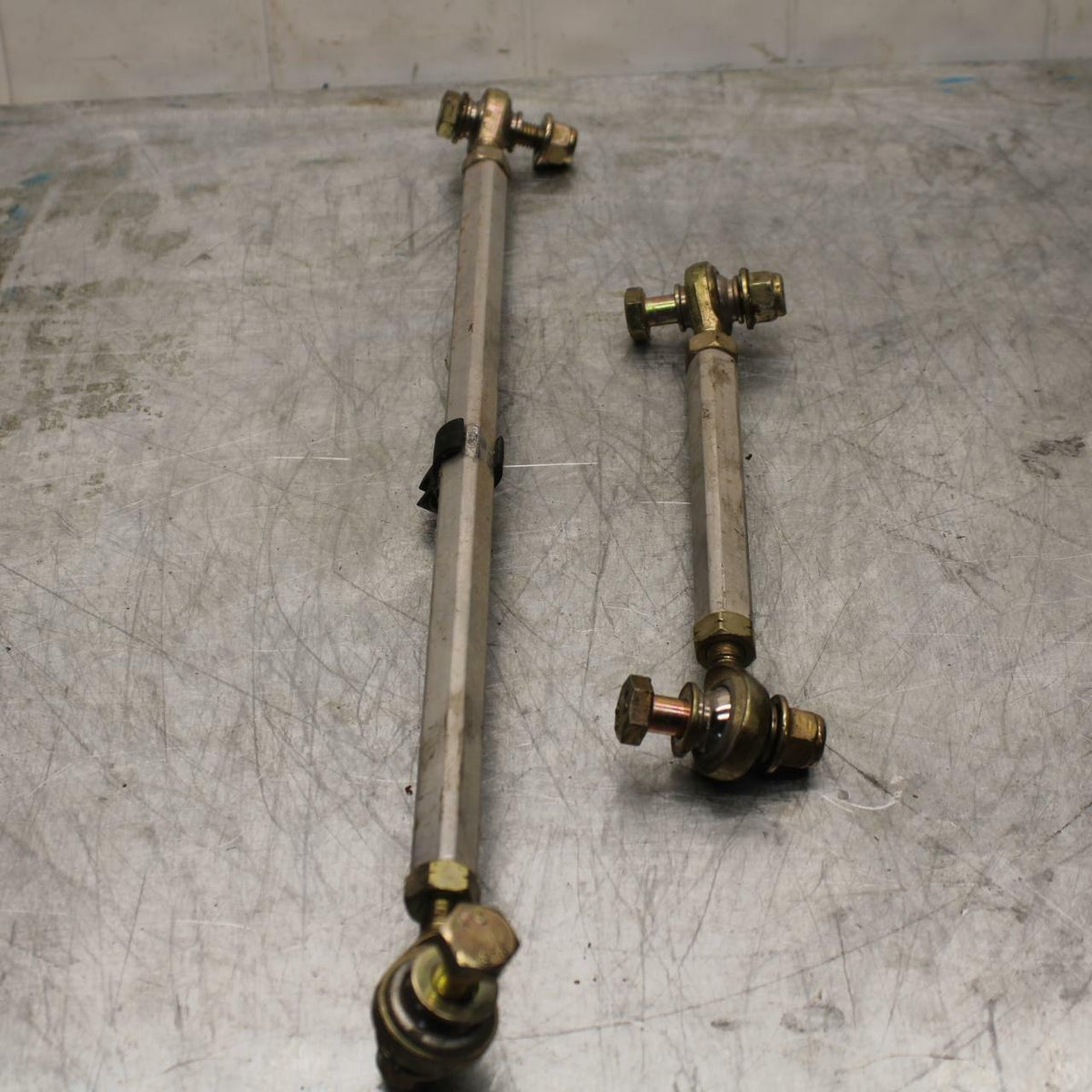 10-12 CAN AM SPYDER RT ENGINE MOUNT MOTOR BRACKET RODS BB415
