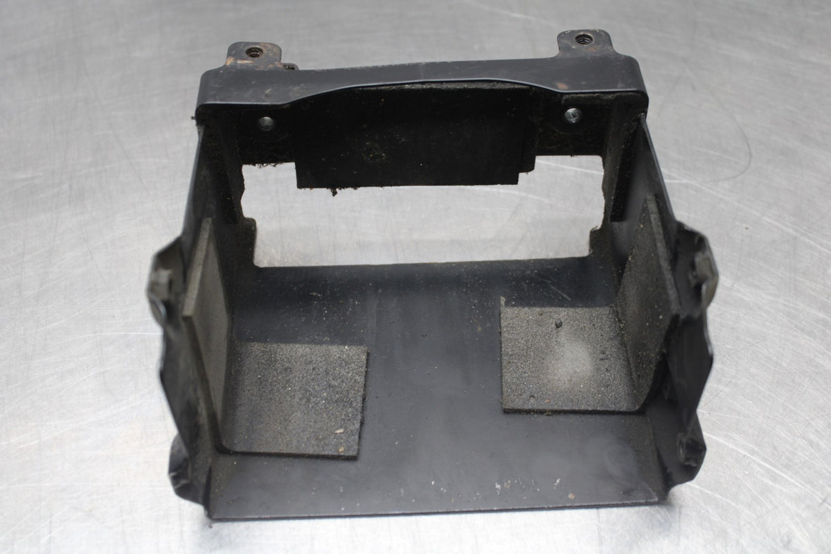 2006 Suzuki Boulevard C90 BATTERY TRAY BOX HOLDER BB849