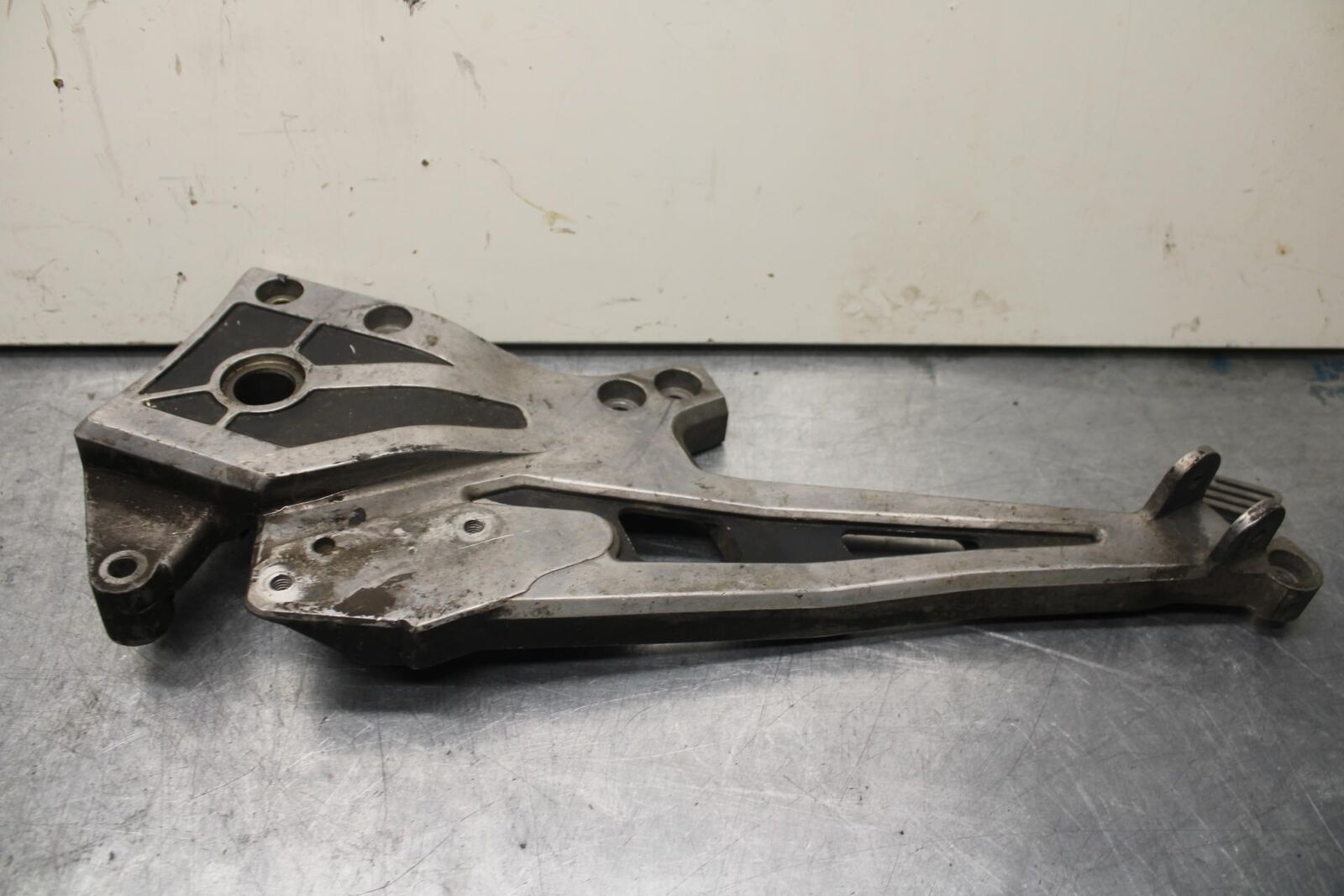 1985 Kawasaki Ninja 900R ZX900A LEFT REARSET REAR SET DRIVER FOOT PEG  BB84