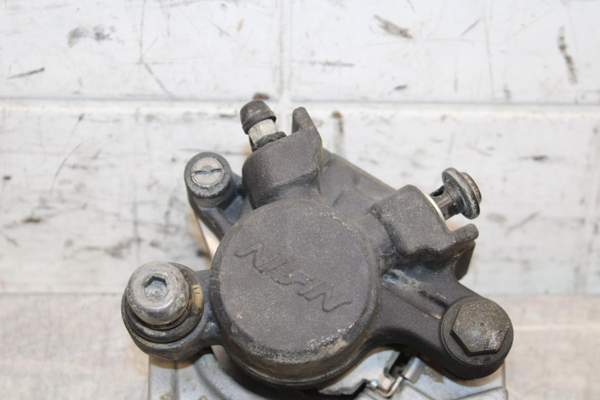 2015 Yamaha FZ09 REAR BACK BRAKE CALIPER W MOUNT BRACKET BB69