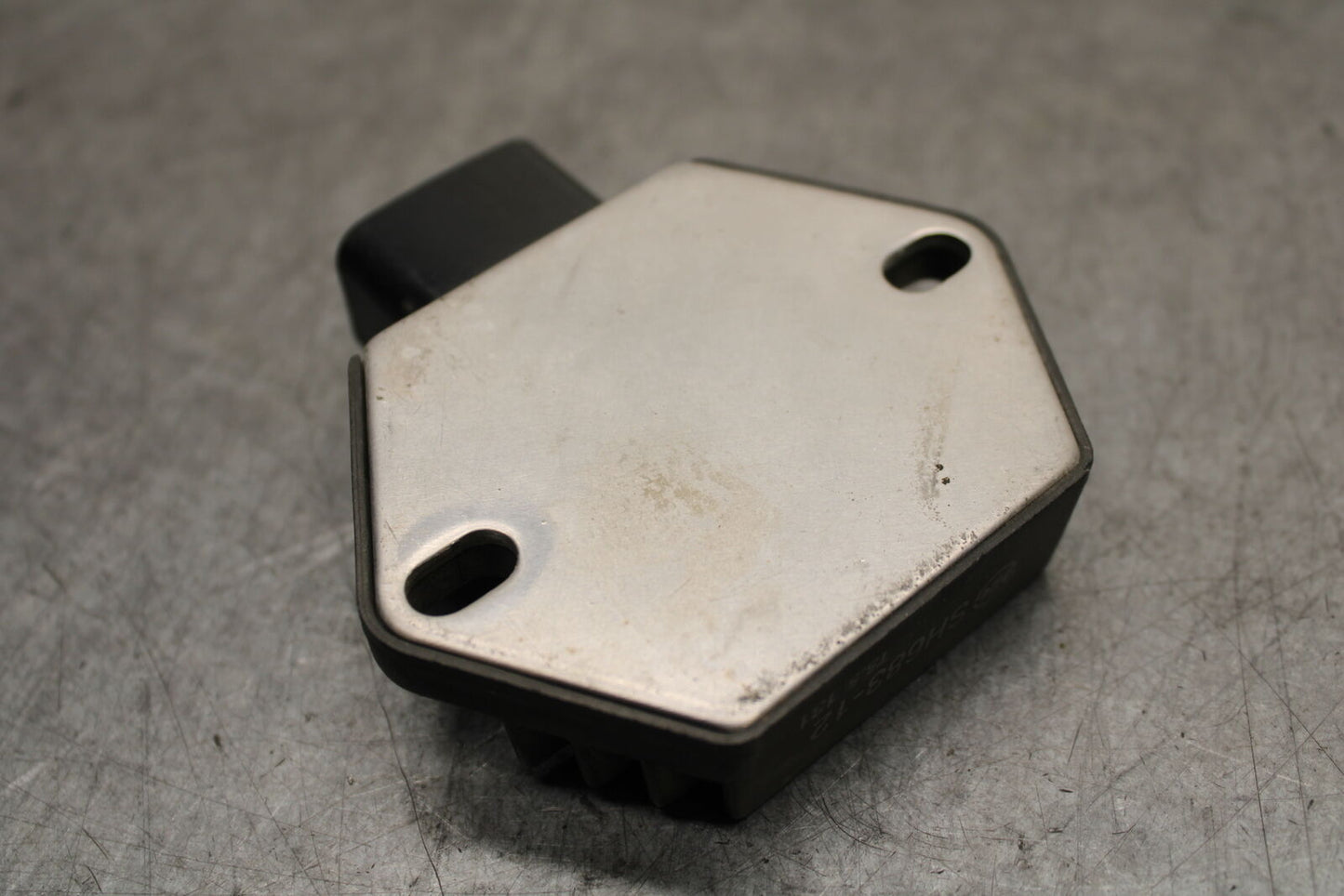 04-06 HONDA SHADOW 750 VT750C RECTIFIER VOLTAGE REGULATOR BB352