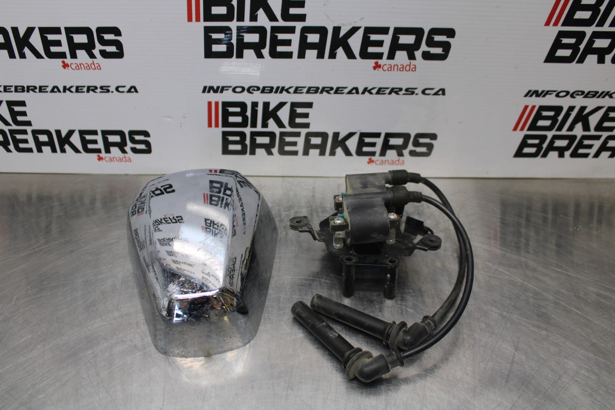 08 KAWASAKI VULCAN 900 IGNITION COILS & COVER BB184